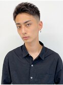 アップバングショート短髪ヘアビジネス立体感フェード清潔感