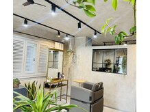 ラ メメ(La me’me)の雰囲気（店内はグレーで落ち着いた雰囲気【若葉区・おゆみ野】　）