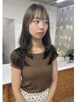 イン(in.)&nbsp;透け感カラー/ナチュラルレイヤー