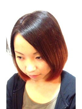 ファミール(Famill) 遊びゴコロあふれるクールボブ