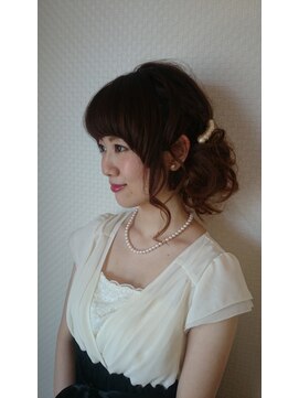 アスフィード(Asfido) ゆるふわ編み込みお呼ばれセット♪