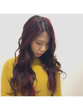 ヘアーリゾートラシックアールプラス(hair resort lachiq R+) 《R+》ガーネットレッド/ハイライトデザイン/ブリーチ
