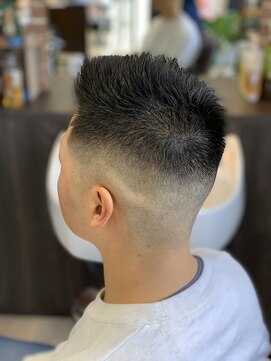 ヘアーアンドシェーブ ジンジャー(GINGER) ｓｋｉｎｆａｄｅ