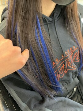 フツーロ 栄(FUTURO) プルエクステでハイライト