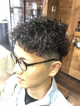 ヒロギンザ 浜松町店(HIRO GINZA) ツーブロショート×パーマ<浜松町／メンズ/ヒロ銀座>