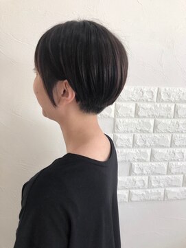 スペアタイム ショートボブ×襟足刈り上げ