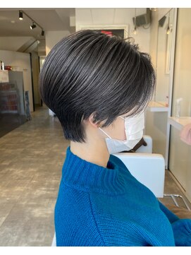 マニタ 本店(MANITA) くびれショート