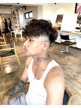 ザ オーダー(THE ORDER) スペインカールメンズパーマスペインカールスキンフェード