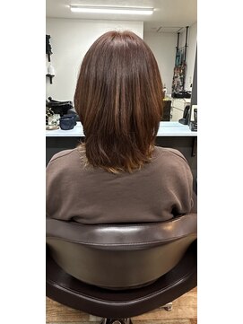 ヘアサロントワ(10wa) レイヤーカット、インナーカラー