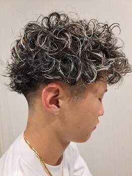 ルクナージュ 石岡店(Lecunarge)の写真/【学割U24】おしゃれを楽しむ学生のあなたにぴったり！今すぐスタイルチェンジして、魅力をアップしよう！