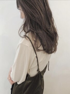 エイチ(811) マッシュウルフ50代髪型ミディアムレイヤーボブショートウルフ