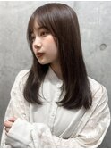 サラ艶ミディアムレイヤーボブオリーブベージュダークアッシュ