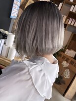ヘアーデザイン ディードット ウル(D. ulu)&nbsp;【渡辺秀斗】ホワイトベージュ