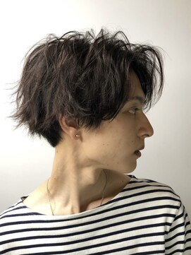 Men's salon Dahlia 恵比寿 メンズカット/メンズパーマ/ダウンパーマ/ブリーチ/カラー 恵比寿メンズ毛流れマッシュダウンパーマ