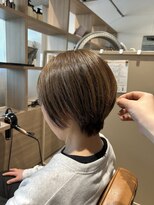 クーレ ビオトープ(+ CURE biotope)&nbsp;やわらかアッシュベージュのショートボブ