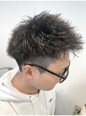 本厚木/波巻きツイストスパイラルパーマハイライトメッシュ黒髪