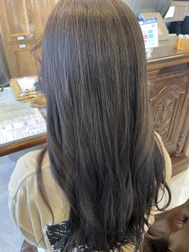 ハグヴィアン(HUG BIEN) オリーブアッシュハイライト