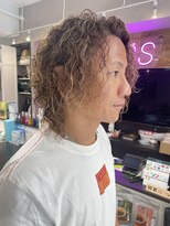 バイブス バイ ケンジ(vibes by KENJE)&nbsp;メンズ　スパイラルパーマ