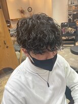 モーブ(MAUVE)&nbsp;波巻きツイストスパイラルパーマメンズマッシュ