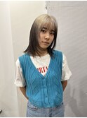 ホワイトグレーボブ