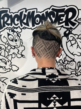 トリックストア(TRICK STORE) 【心斎橋】バリカンアート