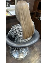 髪の美院 シャルマン ビューティー クリニック(Charmant Beauty Clinic)&nbsp;ミルクティーベージュ