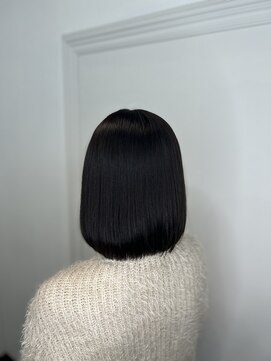 エスカーラ 表参道(THE ESCALA) ＠shino_ne197/ショートボブ/切りっぱなしボブ/グレージュ