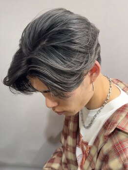 ウィンドバイシエル(WIND by CIEL)の写真/【難波駅直結/メンズ専門】トレンドスタイルをお手頃価格で!お得な学割クーポンあり★カット+パーマ¥7000～