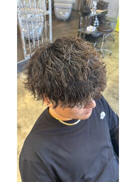 ルーメン 岐阜(ROOO MEN) メンズカットツーブロック波巻きパーマツイストスパイラルパーマ