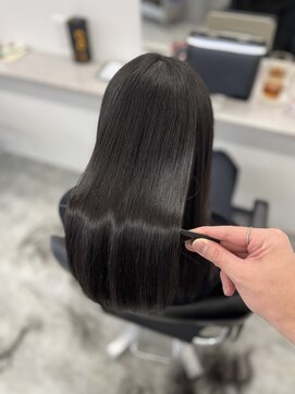 トイロ(toiro) 髪質改善縮毛矯正（髪質改善ストレート）