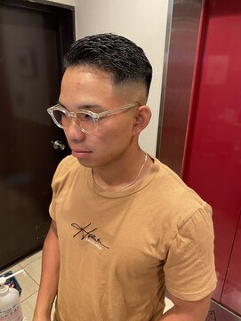 銀座マツナガ 神田店 メンズカットショートスタイル七三刈り上げフェードバーバー