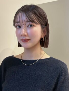 ノイ 銀座(noi) 顔周りレイヤーカットグレージュカラーくびれボブショートカット