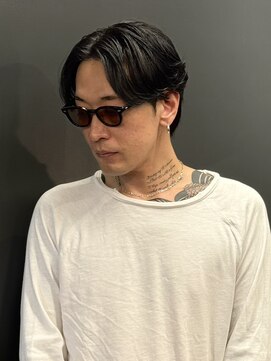銀座 シノ 灯(shino HANARE) 【ニュアンスパーマ】センターパートスタイル