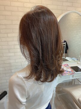 マーリャヘアー(mallia hair) くびれ外ハネセミロング