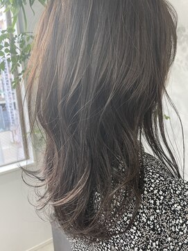 シーバイトリコ 市川(SEA by tricot) くびれ風/韓国風/くびれミディ/グレージュ