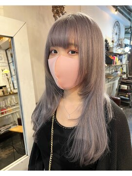 トロニー(TLONY) シルバーアッシュ エクステウルフ stylist/miaki