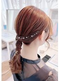 金箔ラインの巻き込みローポニー