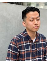 パル(PARU) フェードカット