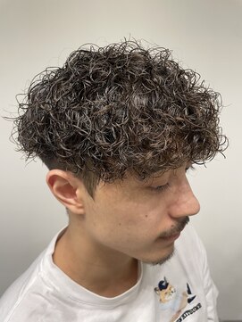 ニアウ 伊勢崎連取店(Niau) メンズマッシュ波巻きスパイラルパーマメンズパーマ