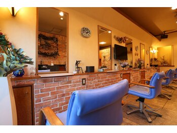 ヘアー＆エステスタジオ　モア