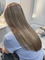 シダ(sida SAIIN)&nbsp;20代30代スライシングハイライト