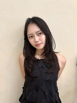 スニュウ(snuw) snuw minaレイヤーカットロングレイヤー透明感カラーブラウン