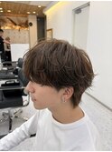 メンズセンターパートニュアンスパーマ韓国ヘアフェザーショー
