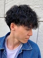 ジーニー 新百合ヶ丘(Genie) フェザーパーマサーフカール刈り上げセンターパート