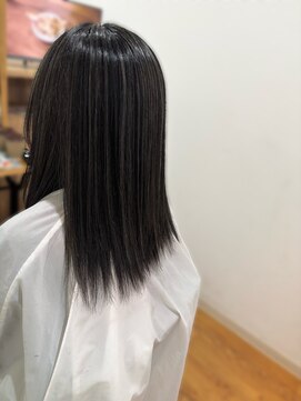 トゥエンティ(twenty) 白髪しっかり染めるだけじゃもったいない