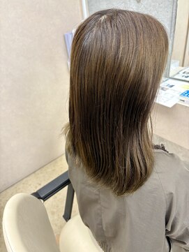 キッカ(Kikka) ルーシッドグリーン