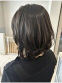 大人女性におすすめの上品な白髪ぼかしハイライト