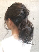 スタジオテオ(studio Teo)&nbsp;ロングヘアの一つまとめ風上品パーティーアップ