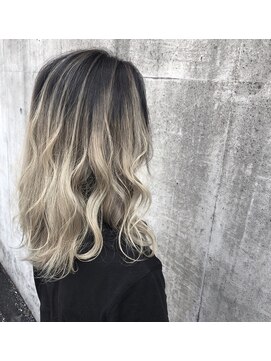 アンルーク ヘア(+1 unluke hair) [+1unluke]White Grage×balayage×gradation