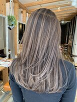 リード バイ ラグーン(LEAD by LAGOON)&nbsp;バレイヤージュグレージュハイライトダブルカラーケアブリーチ